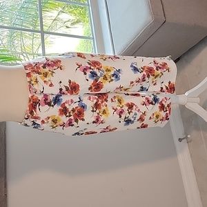 Gloria Vanderbilt Floral Cropped Jeans